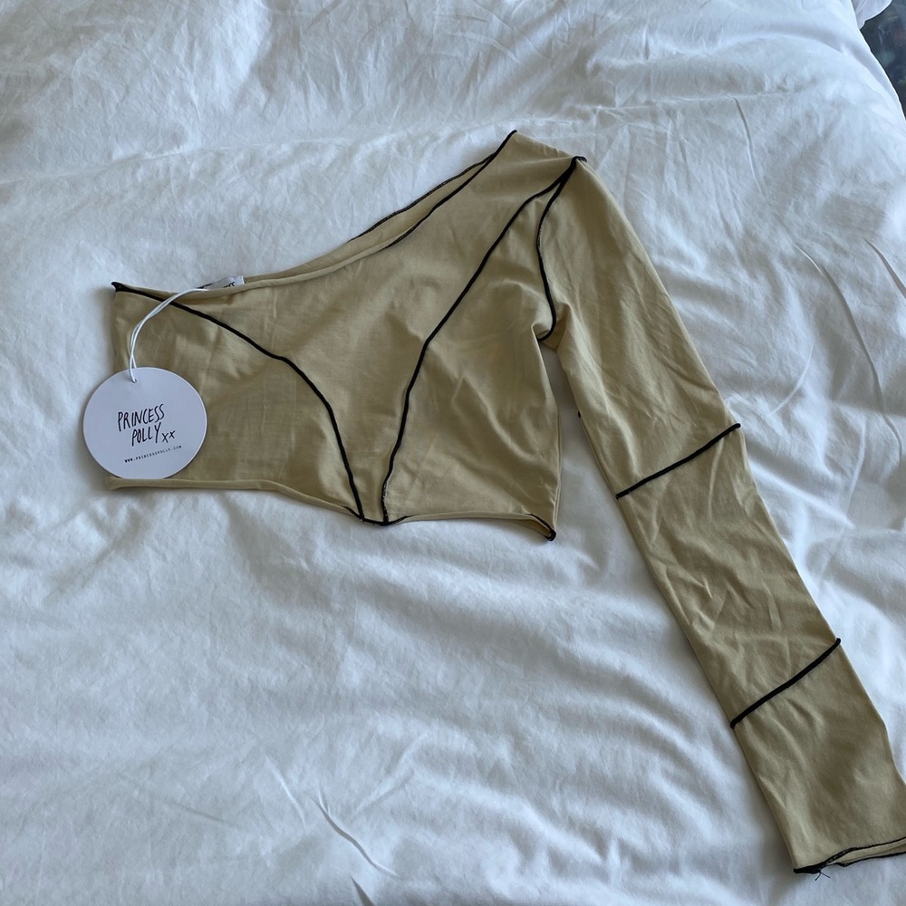 NWT Princess Polly Top